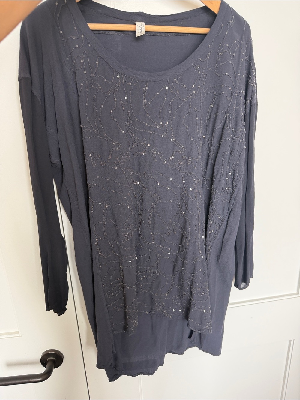 Handwritten Women’s Embellished Scoop Neck Long Sleeve Top - Charcoal